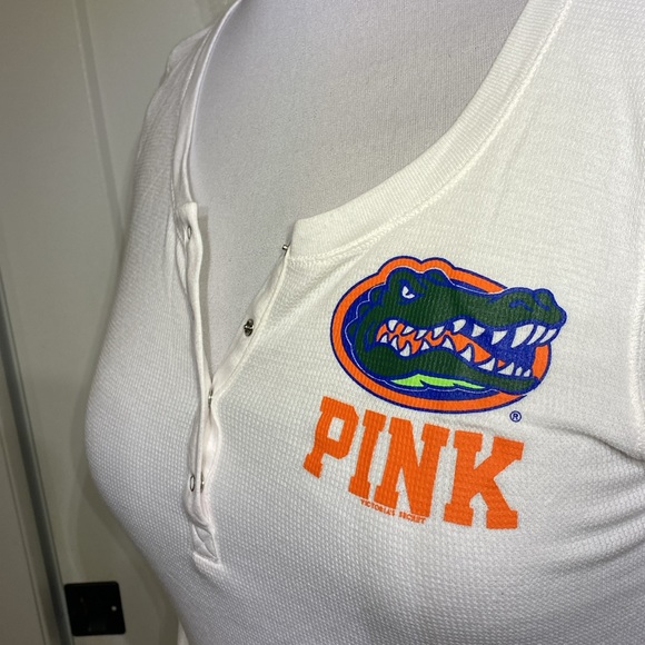 NWOT PINK by Victoria’s Secret Florida Gators Ling Sleeve Thermal Shirt |Size L - Picture 4 of 7